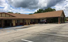 Village Inn Of Hardy